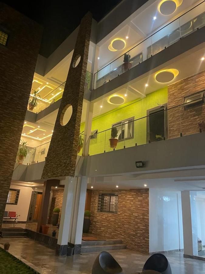 Complexe Hotelier And Uagadugú Exterior foto